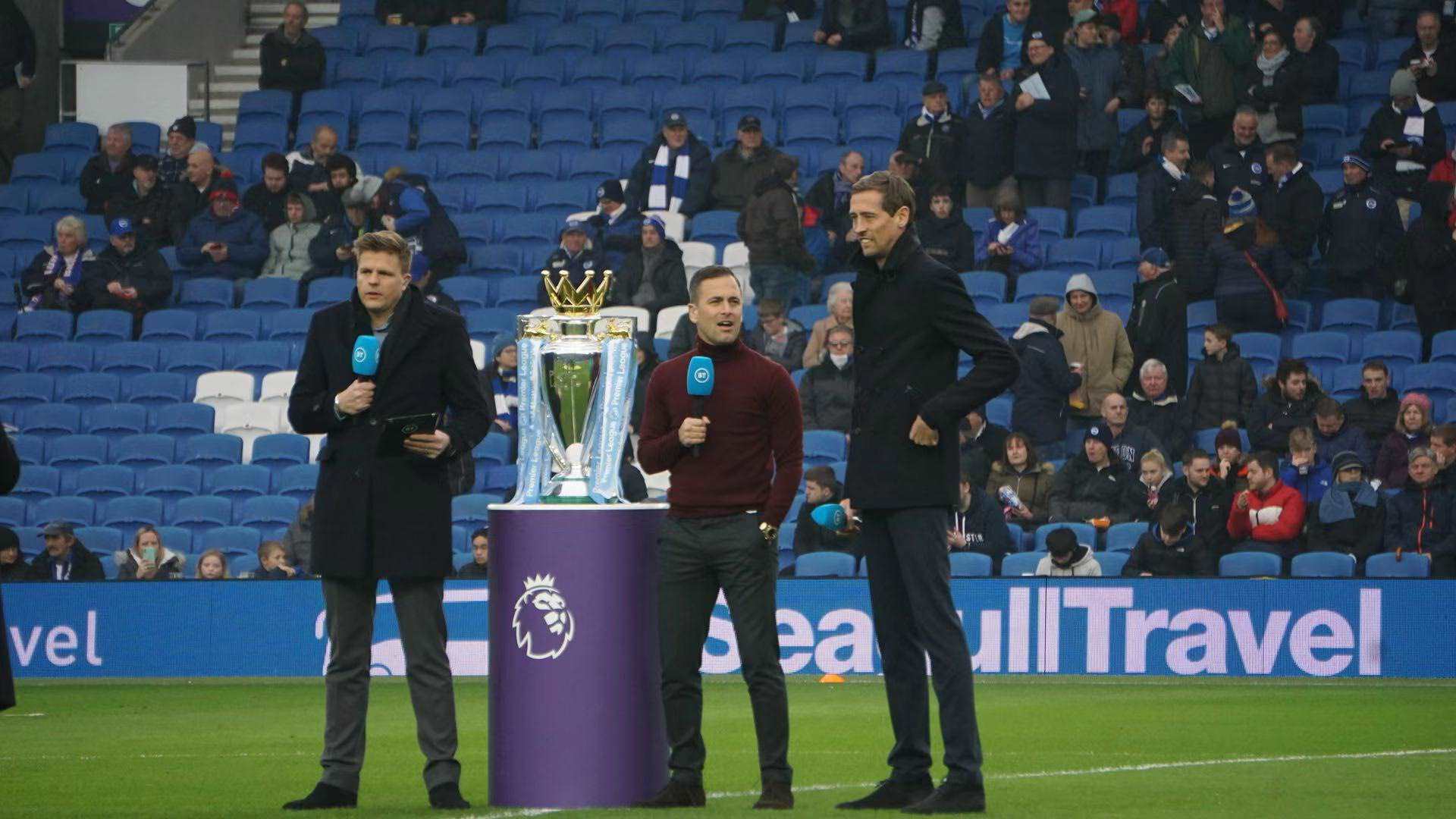 辉煌履历中 辉煌履历中