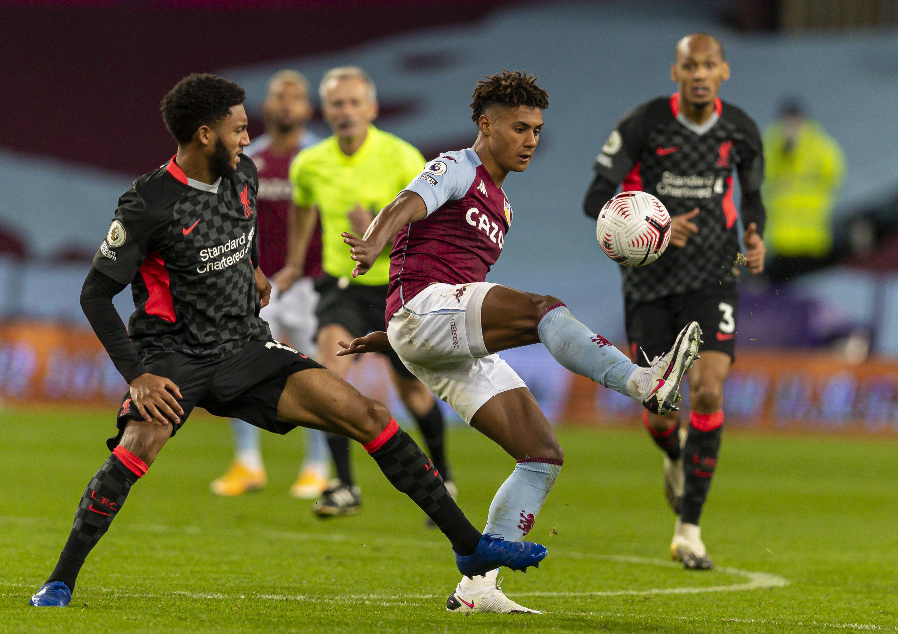 自己肩上的 自己肩上的